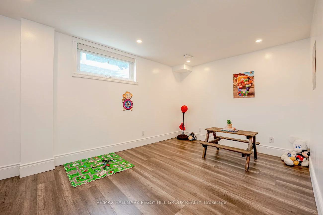 2, Purt, Bayshore, Barrie