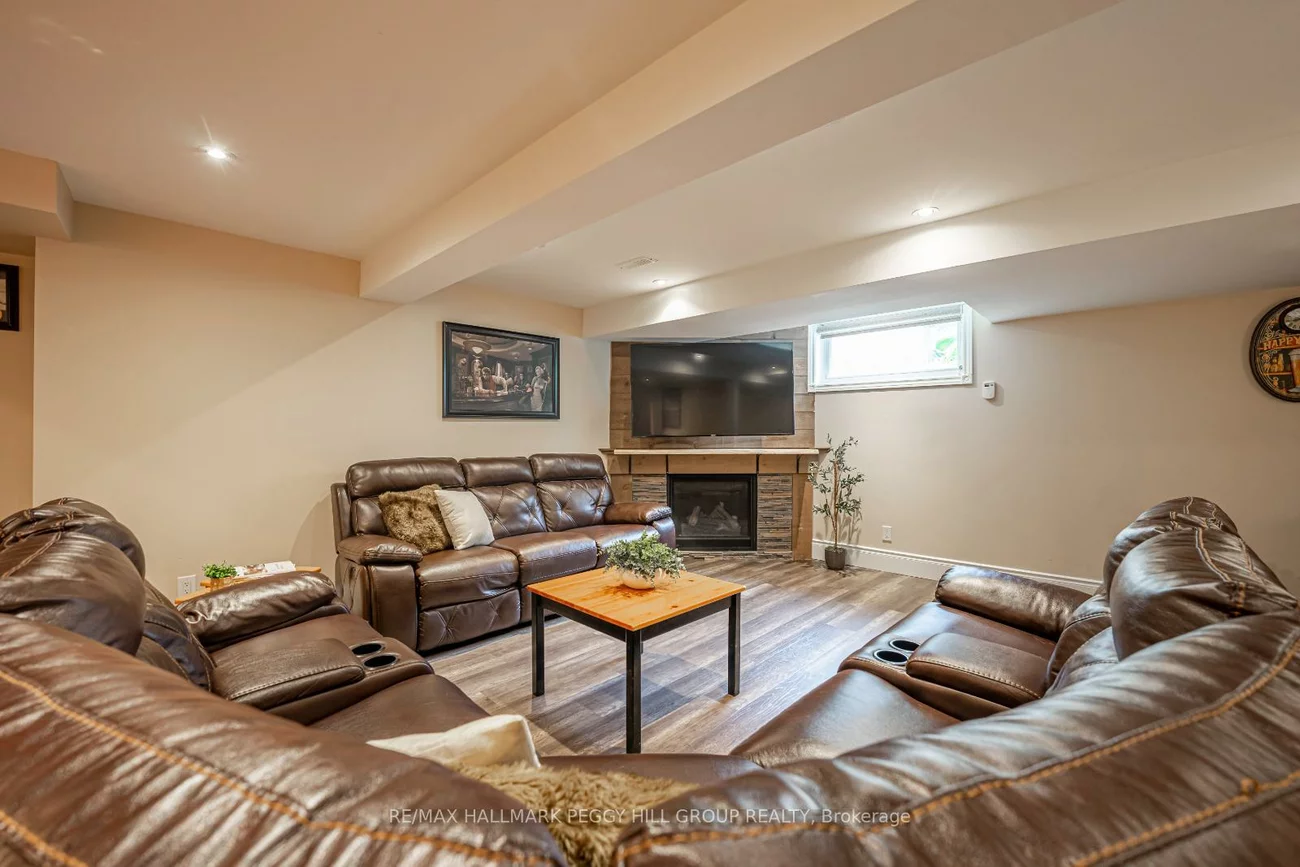 2, Purt, Bayshore, Barrie