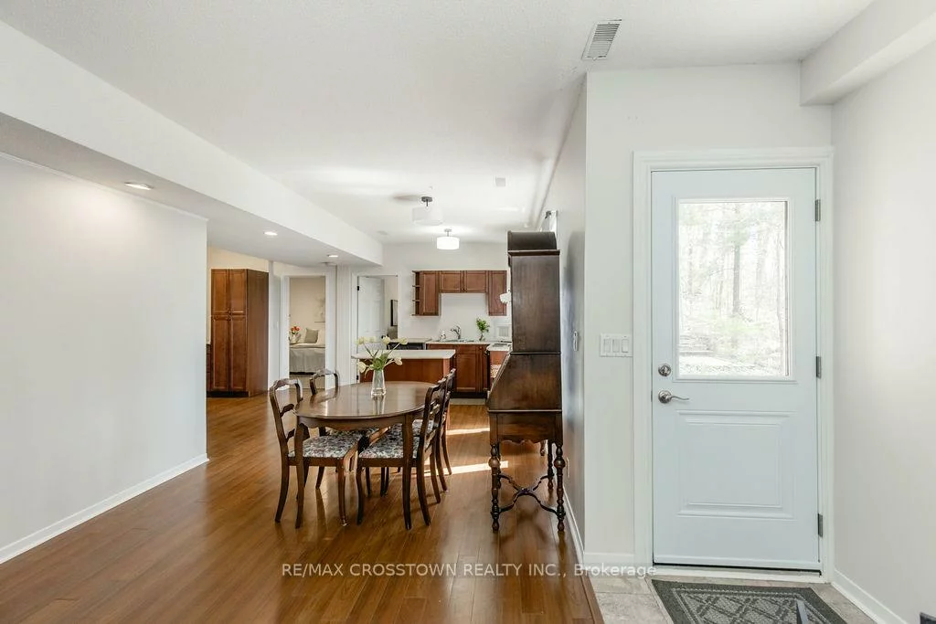 147, Anne, Sunnidale, Barrie