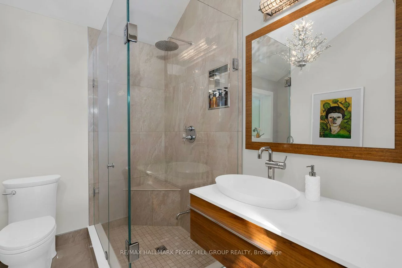 11, Crestwood, North Shore, Barrie