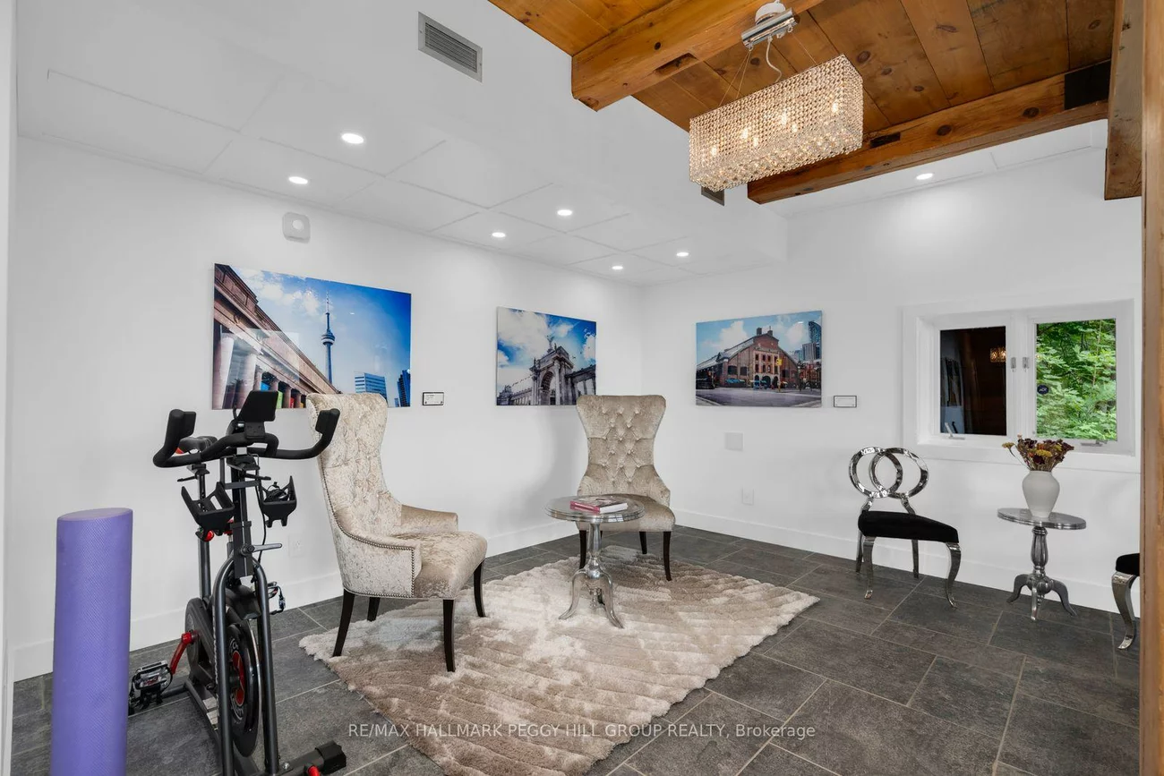11, Crestwood, North Shore, Barrie