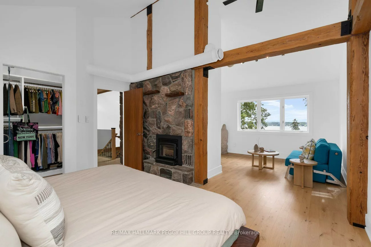 11, Crestwood, North Shore, Barrie