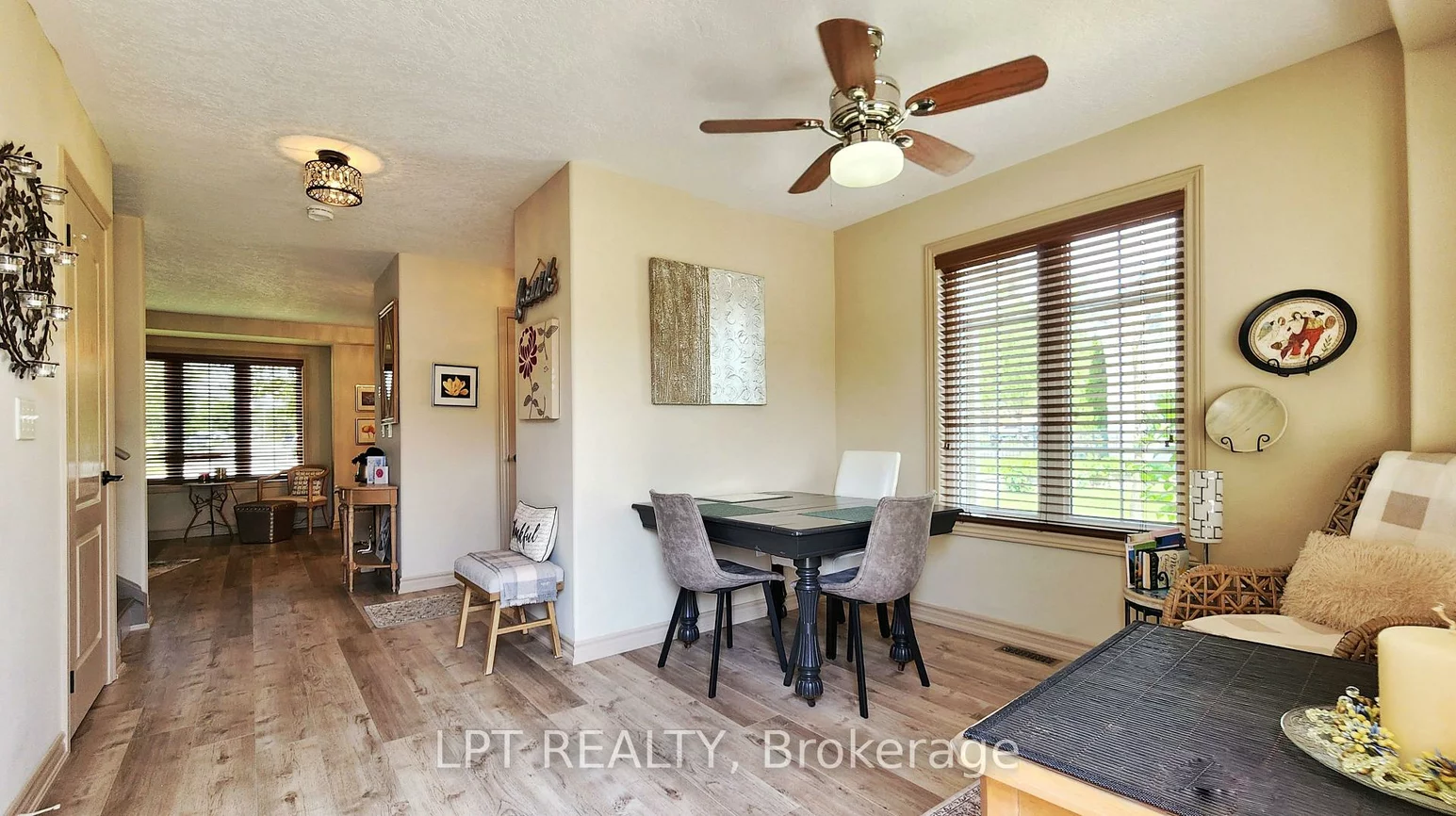 17, Silver Maple, Holly, Barrie