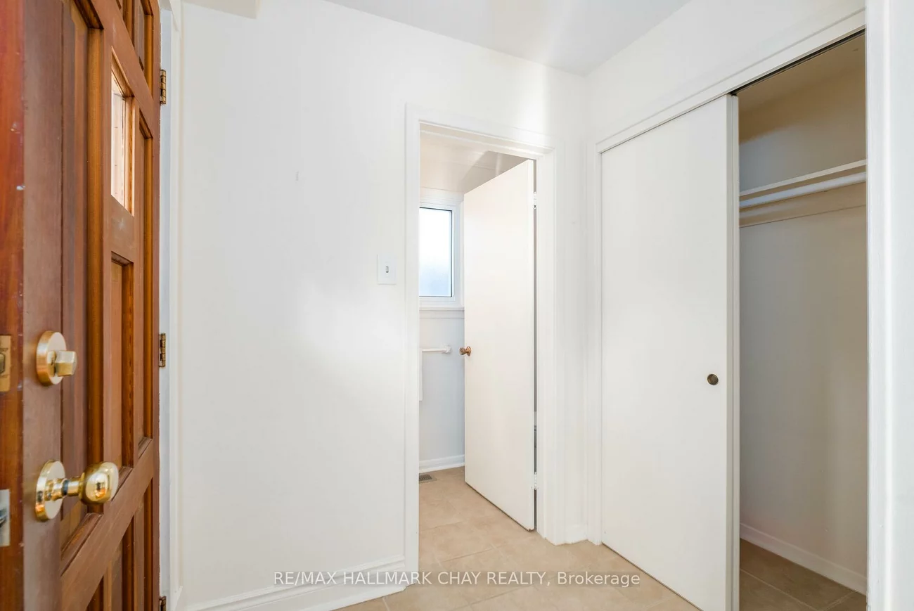 44, Amelia, Codrington, Barrie