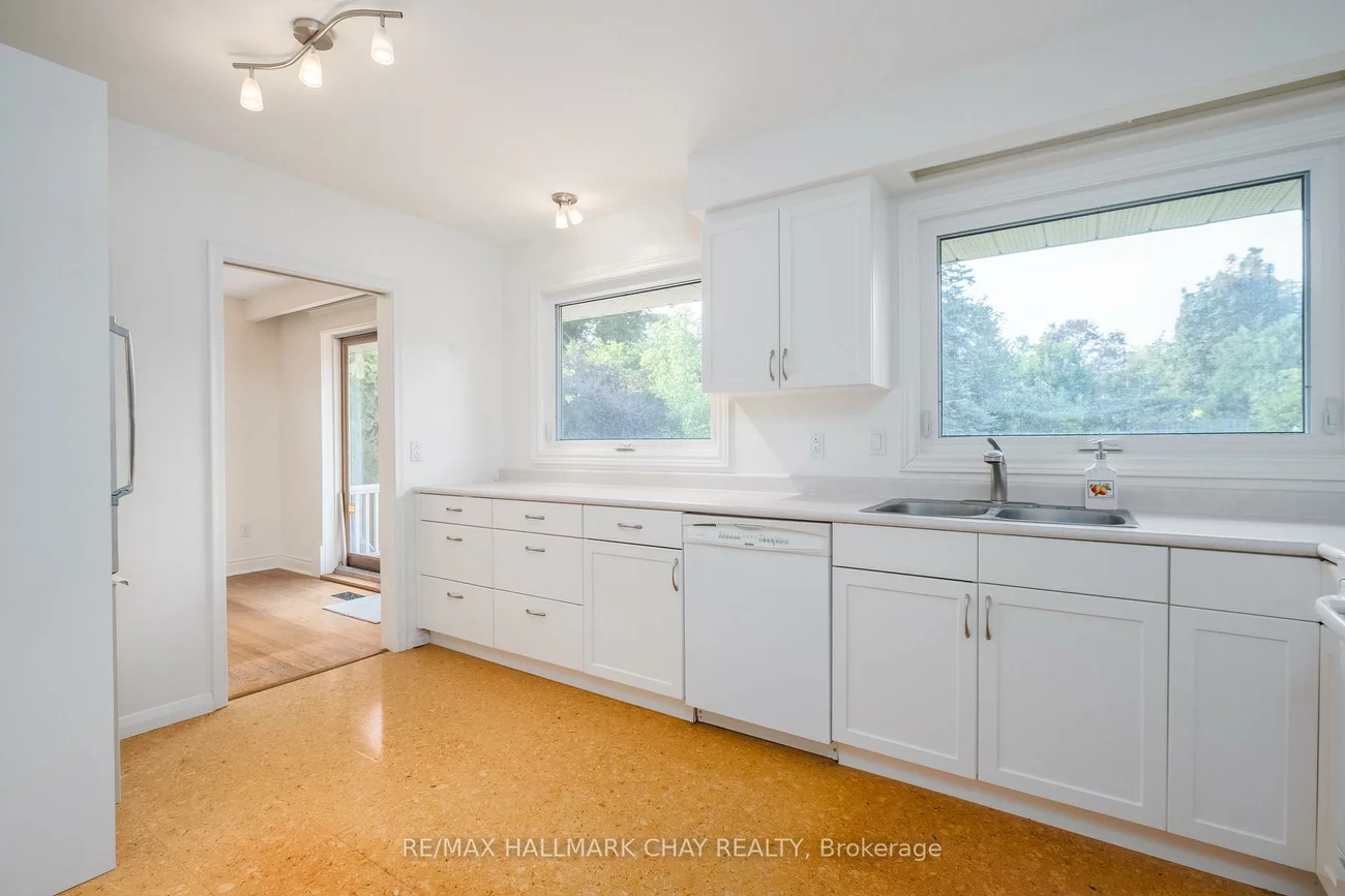 44, Amelia, Codrington, Barrie