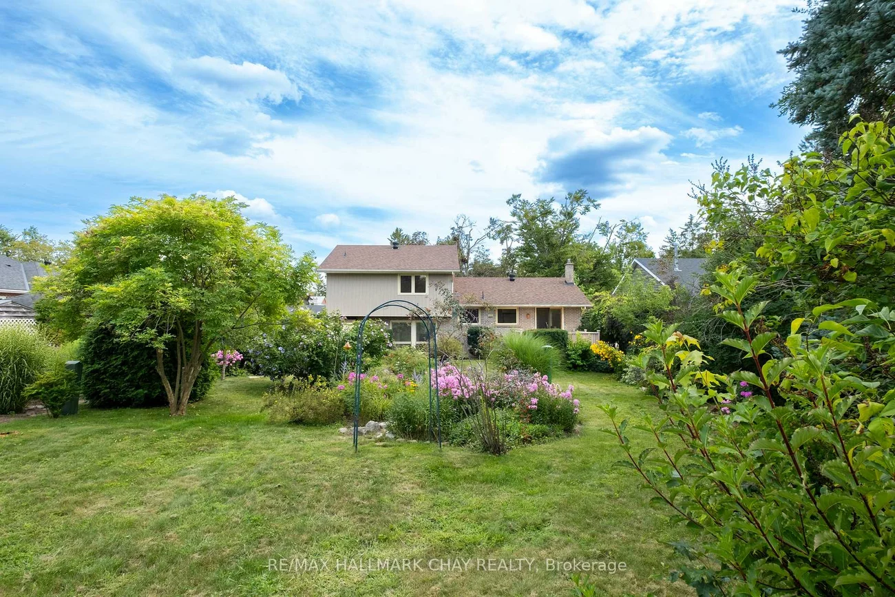 44, Amelia, Codrington, Barrie