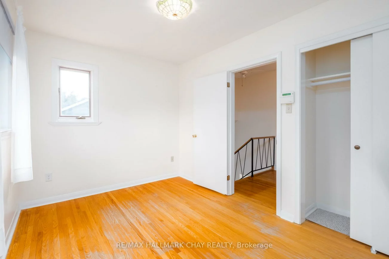 44, Amelia, Codrington, Barrie