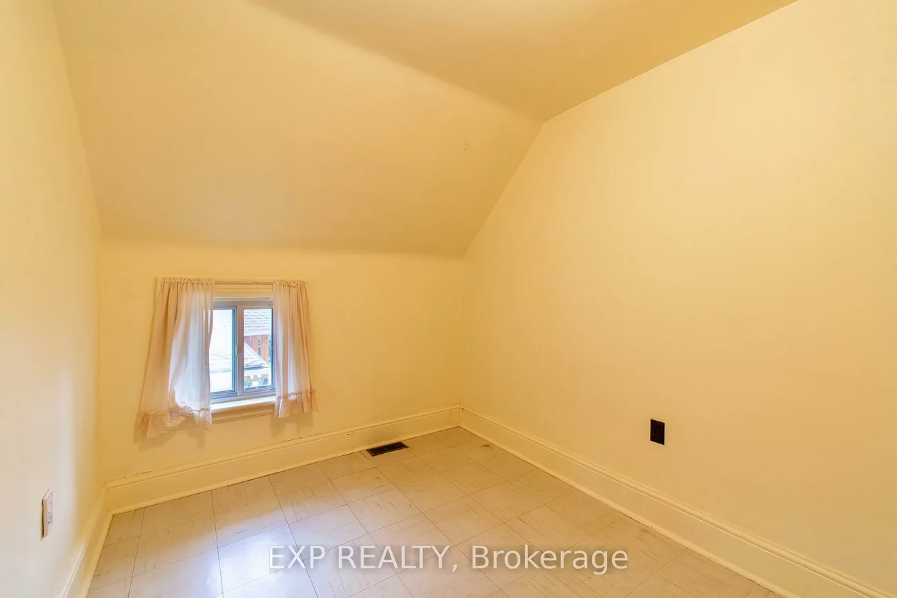 40, Marcus, Allandale, Barrie