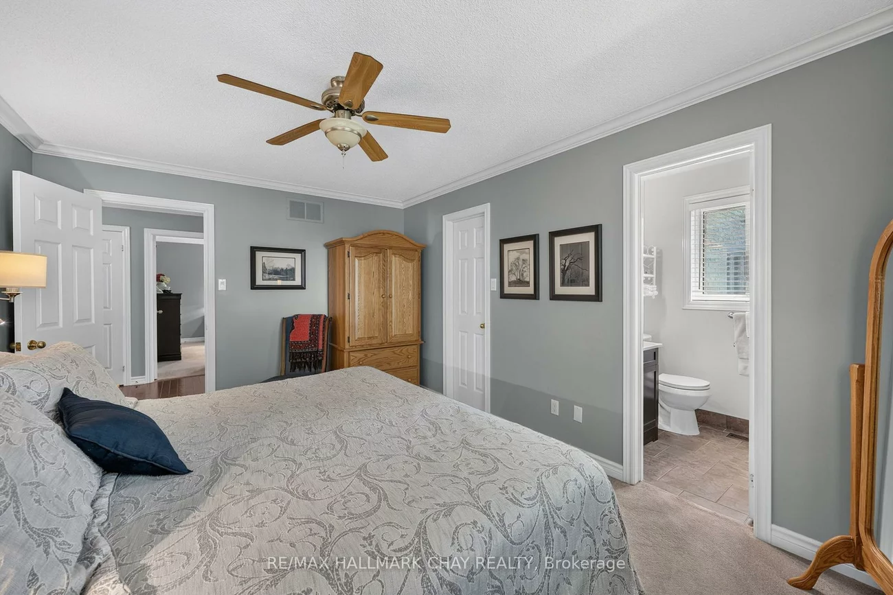358, Livingstone, Northwest, Barrie