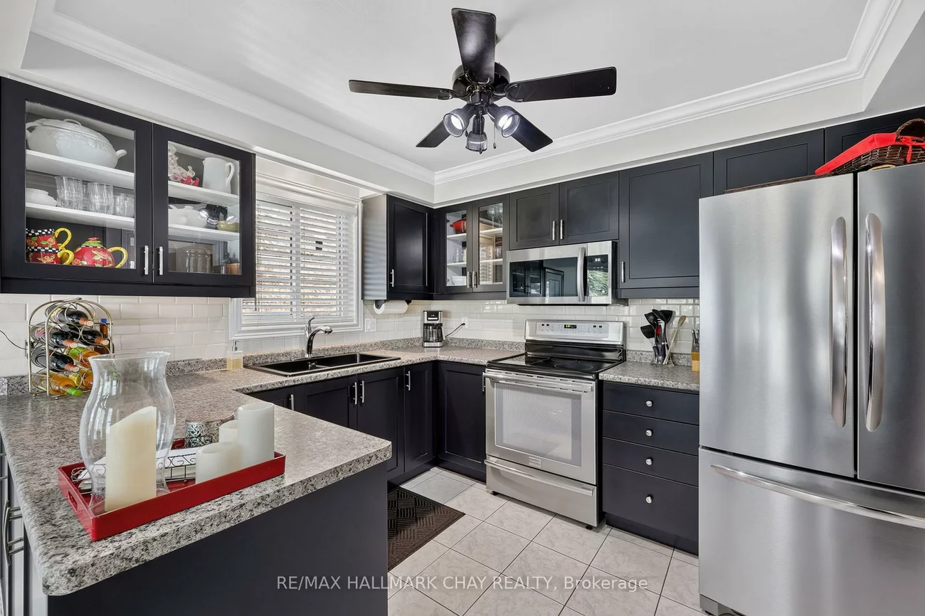 358, Livingstone, Northwest, Barrie
