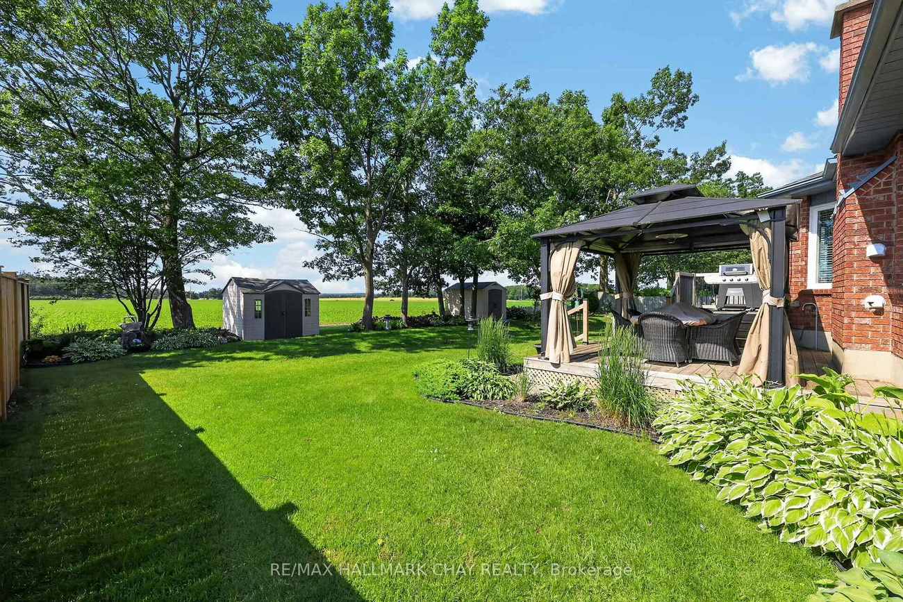 358, Livingstone, Northwest, Barrie
