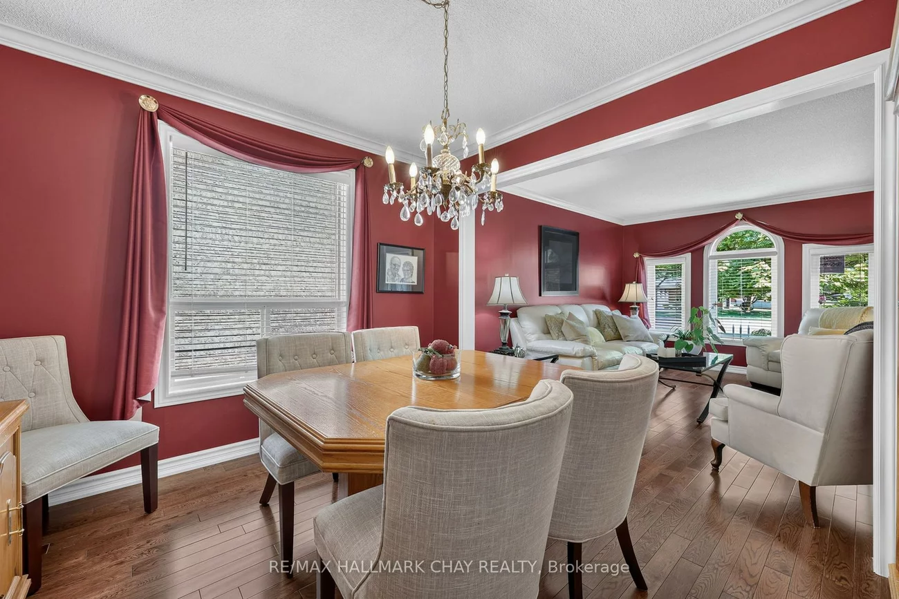 358, Livingstone, Northwest, Barrie