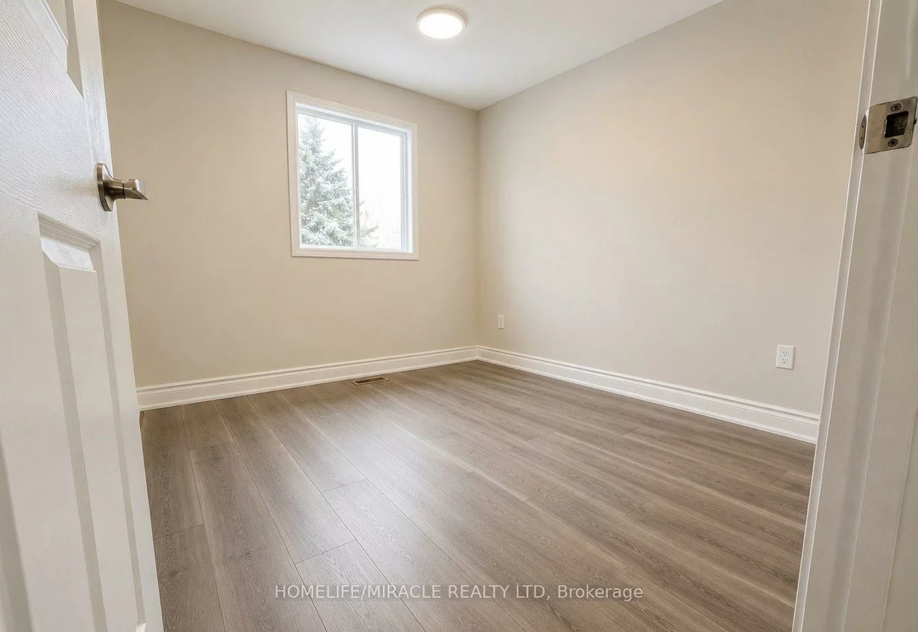 67, Livingstone, Sunnidale, Barrie