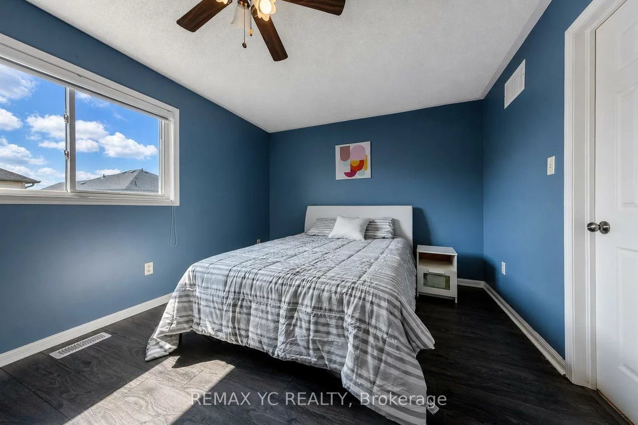 18, Coleman, Edgehill Drive, Barrie