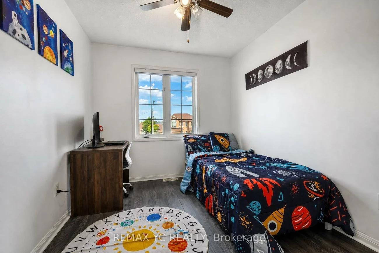 18, Coleman, Edgehill Drive, Barrie