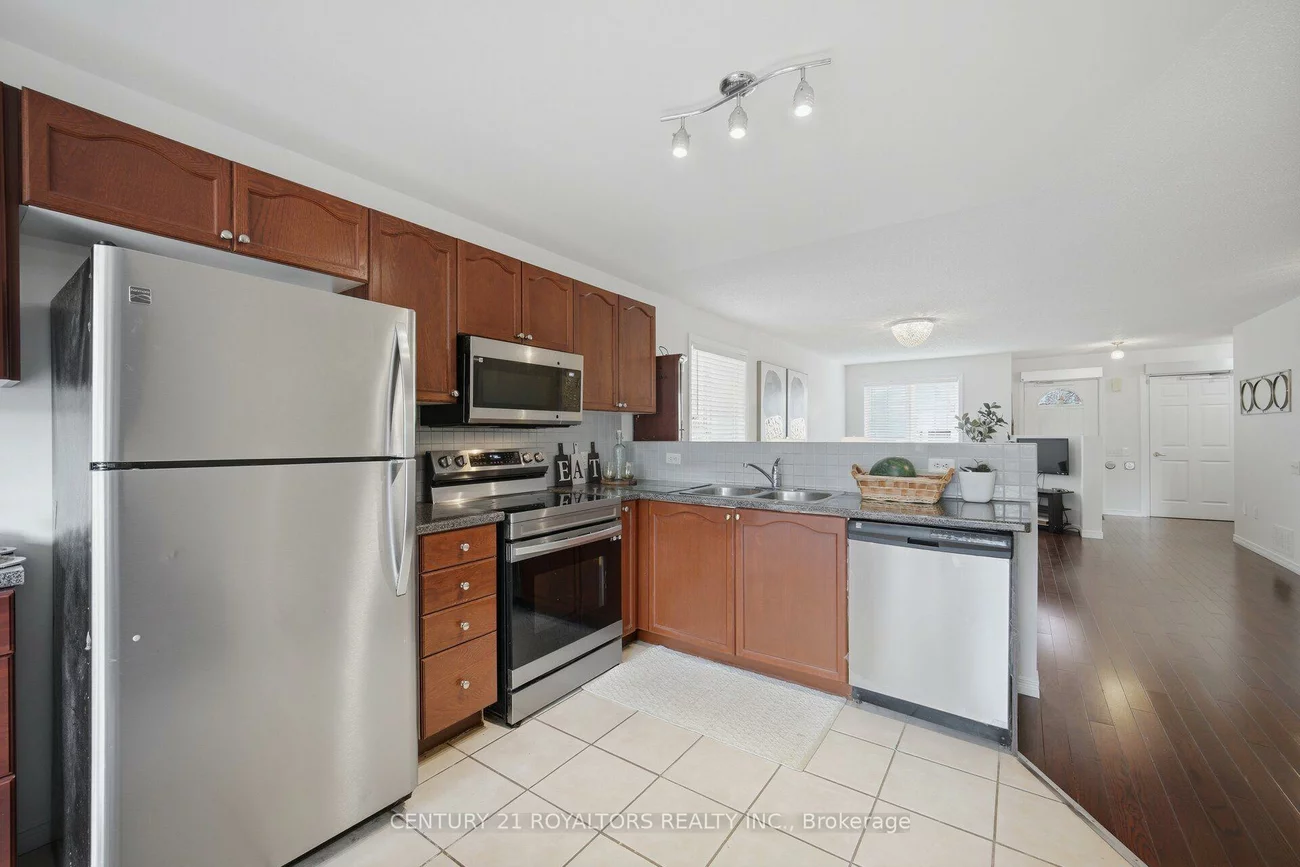 41, Irene, Painswick South, Barrie