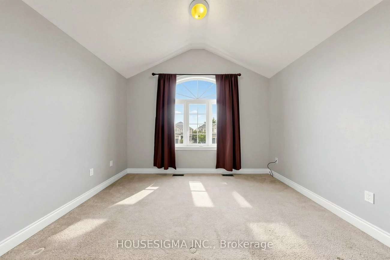 35, Auburn, Ardagh, Barrie