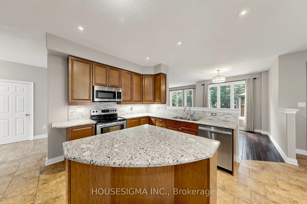 35, Auburn, Ardagh, Barrie