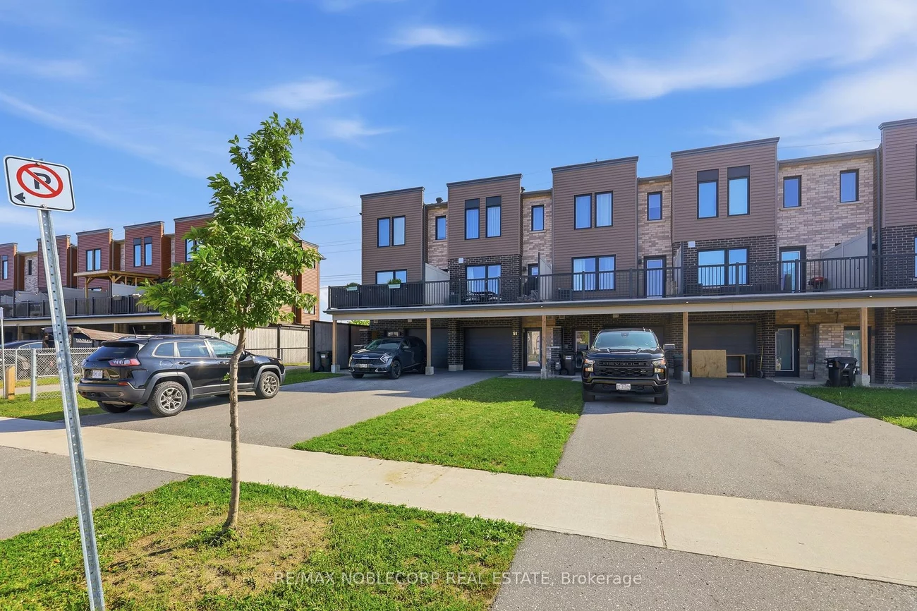 51, Fairlane, Painswick South, Barrie