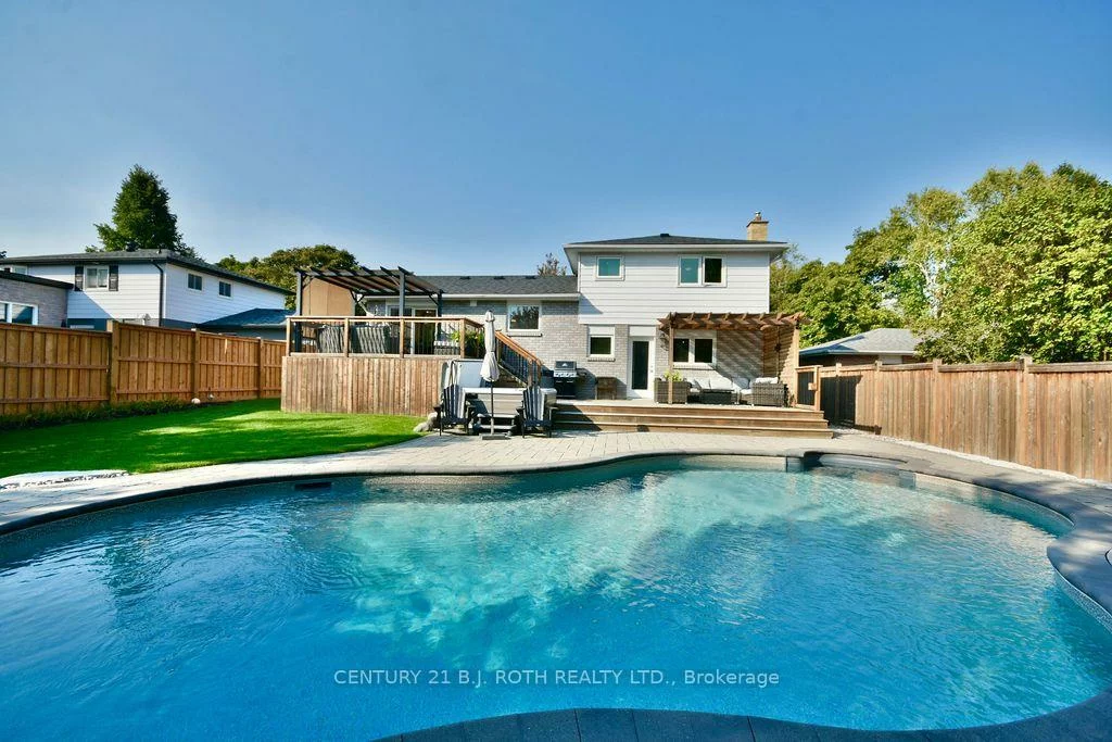 13, Clover, Allandale Heights, Barrie