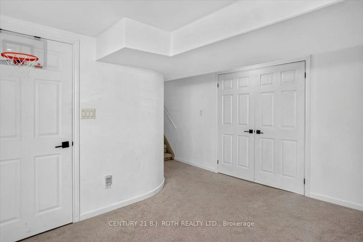13, Clover, Allandale Heights, Barrie