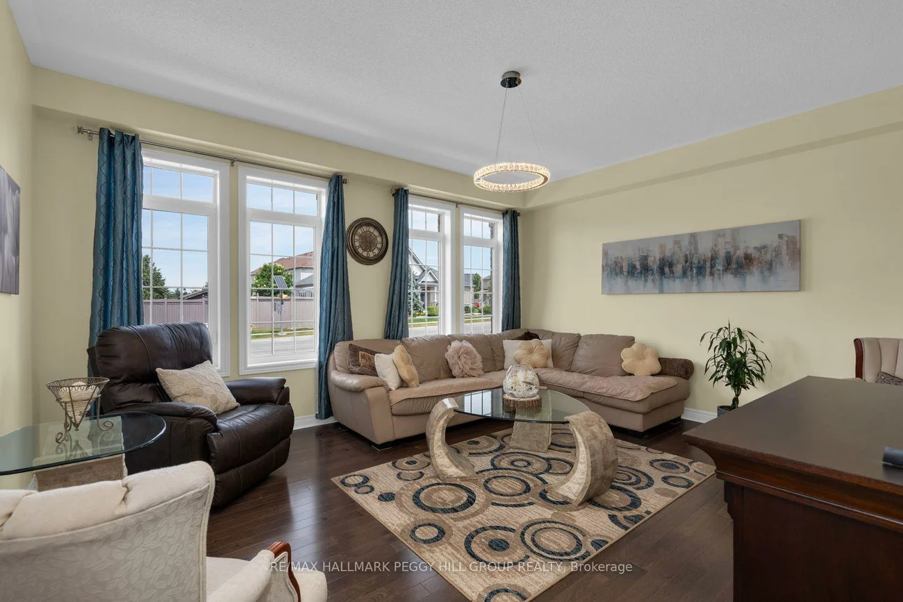 267, Kozlov, West Bayfield, Barrie