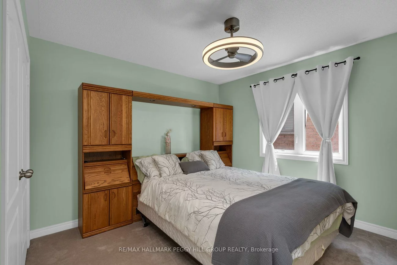 267, Kozlov, West Bayfield, Barrie
