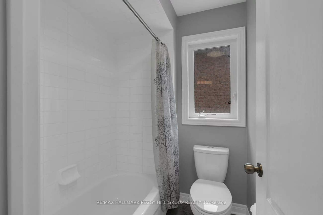 267, Kozlov, West Bayfield, Barrie