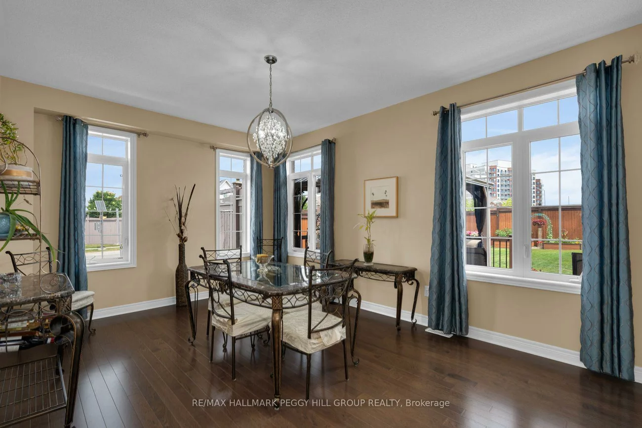 267, Kozlov, West Bayfield, Barrie
