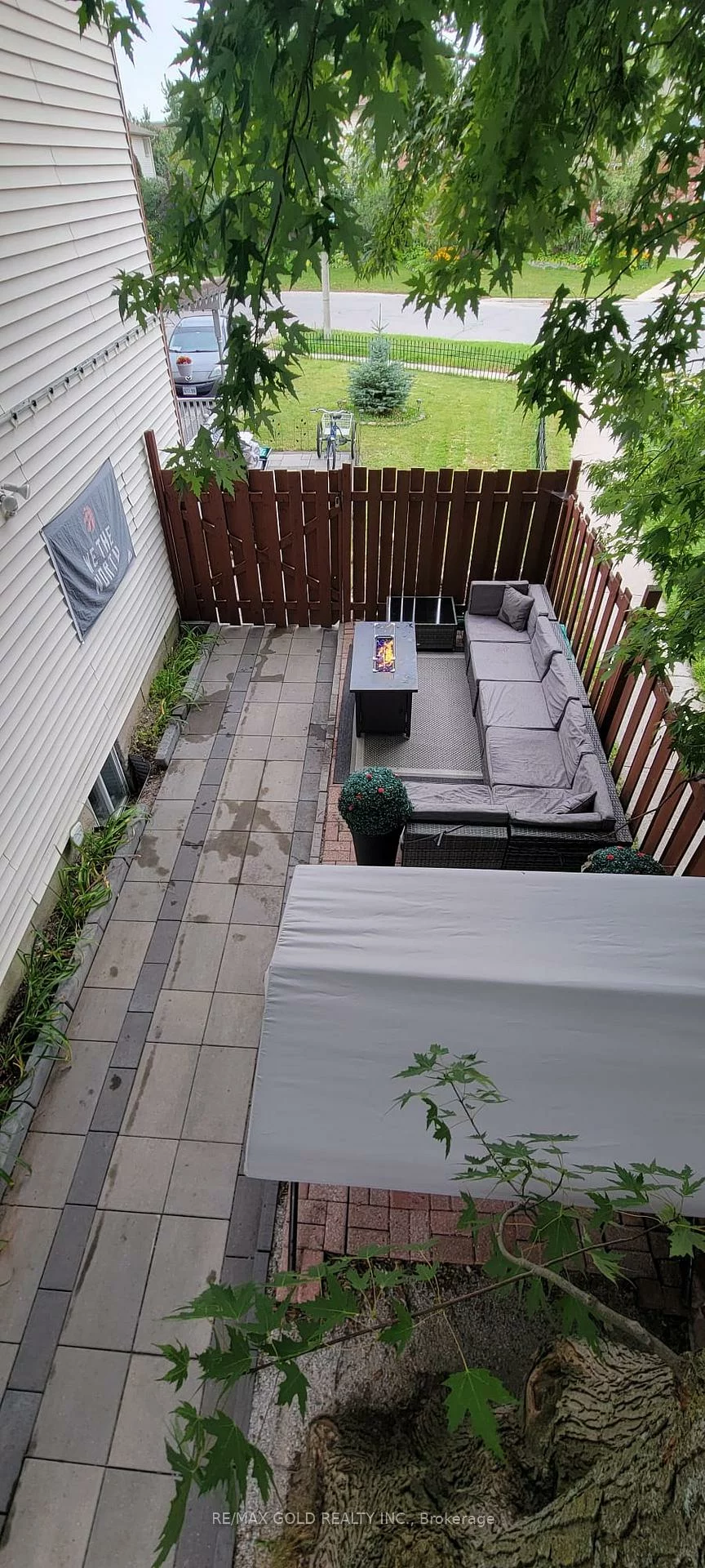 2, Kinzie, Grove East, Barrie