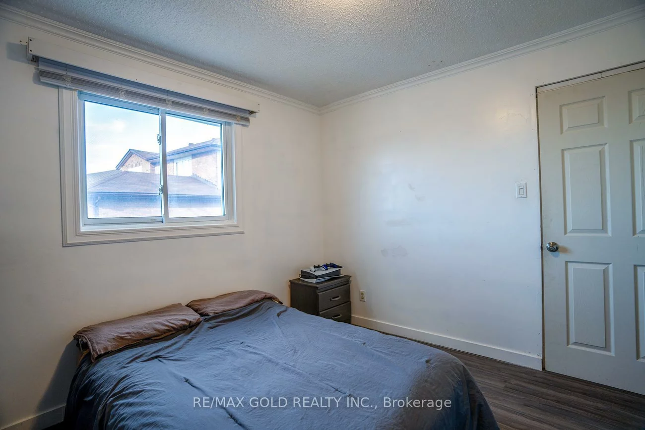 2, Kinzie, Grove East, Barrie