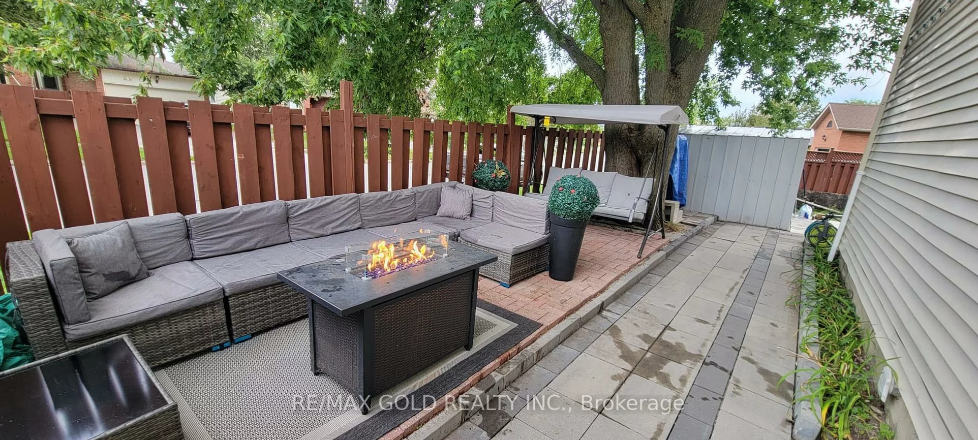 2, Kinzie, Grove East, Barrie