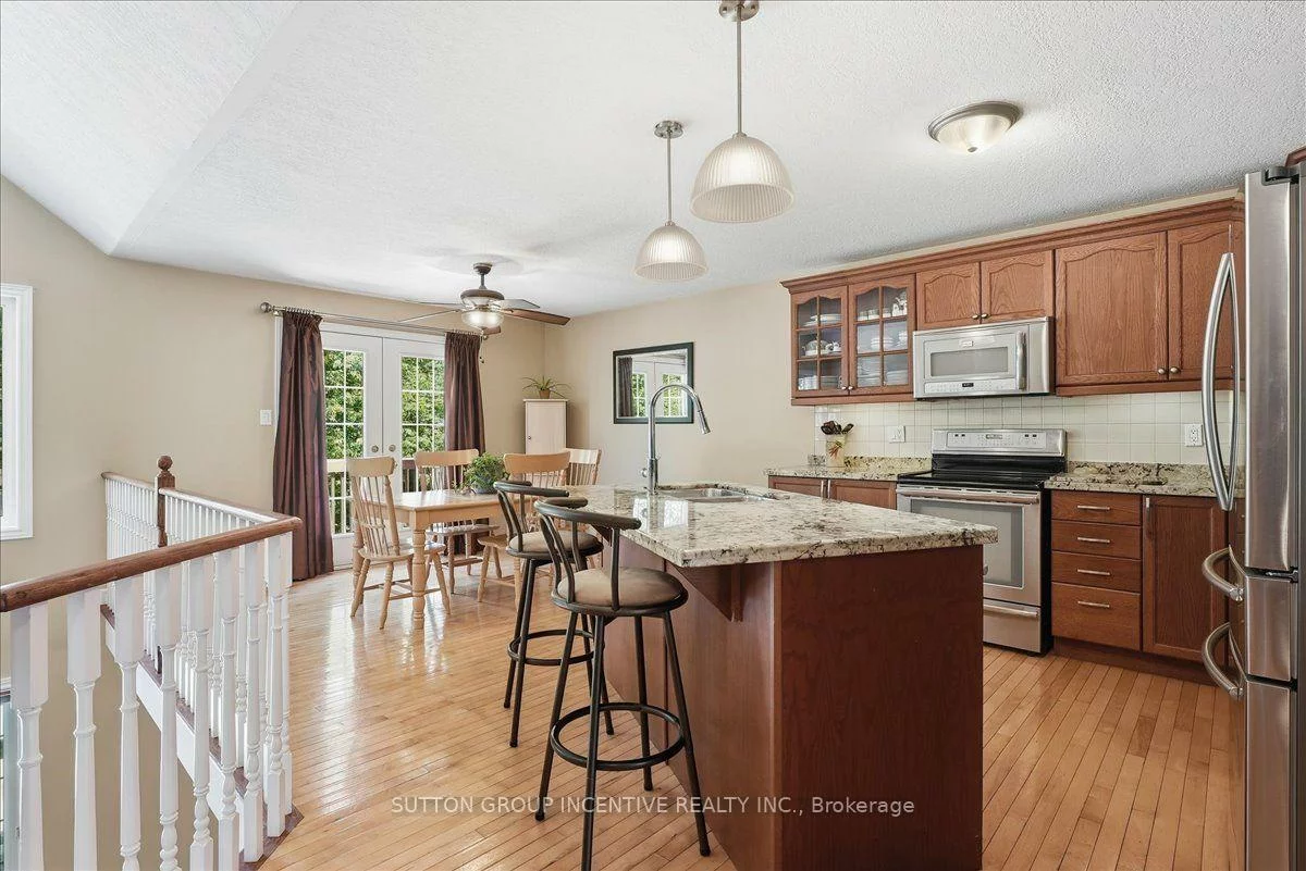 200, Cumming, Ardagh, Barrie