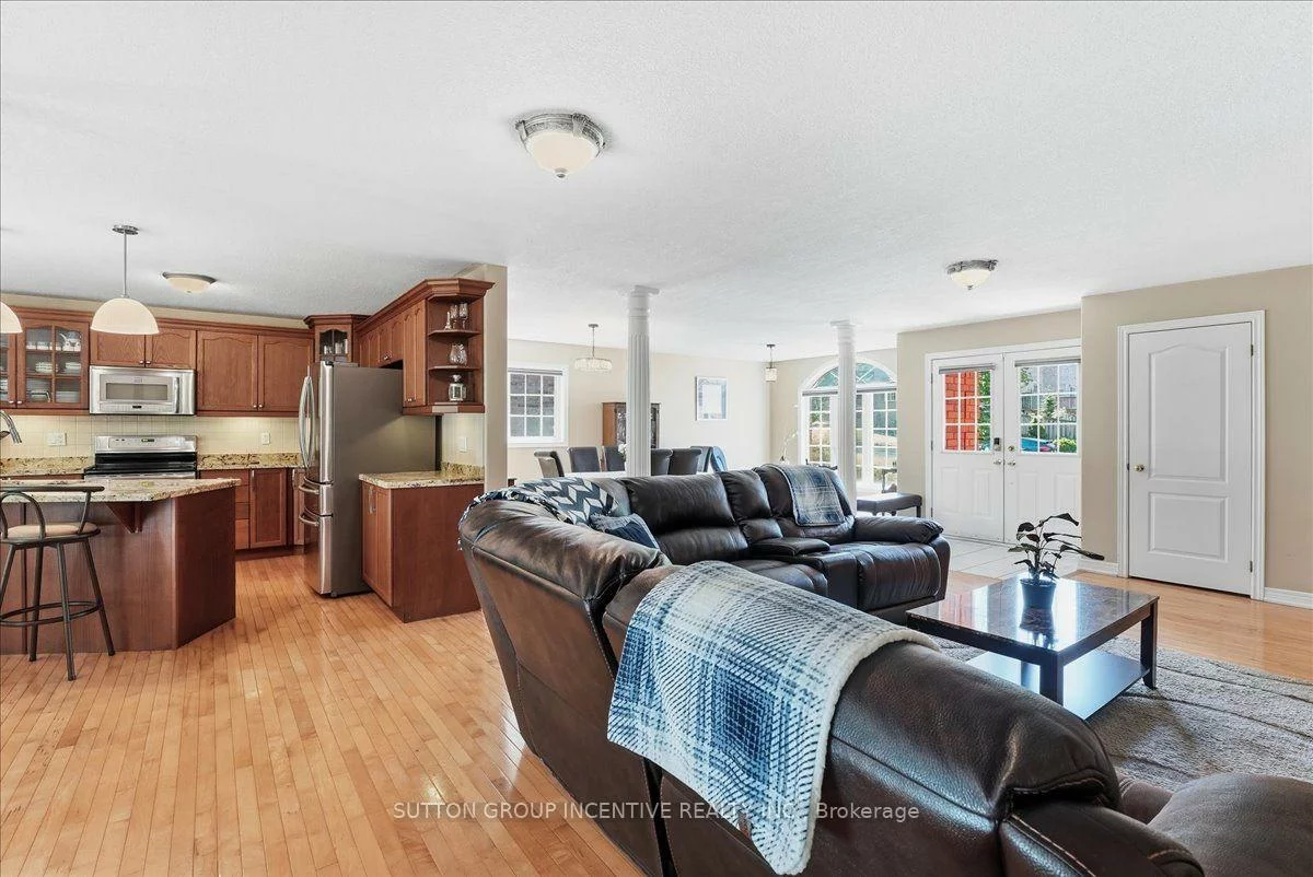 200, Cumming, Ardagh, Barrie