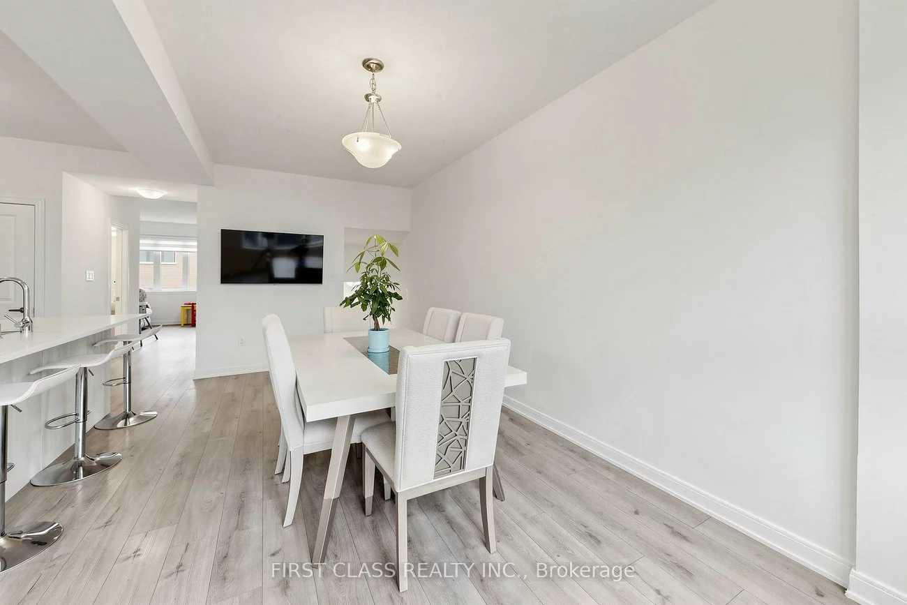 55, Red Maple, Painswick South, Barrie