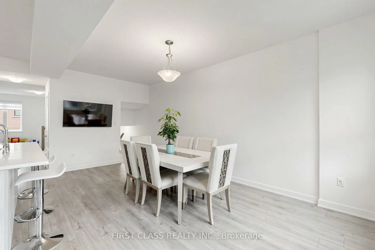 55, Red Maple, Painswick South, Barrie