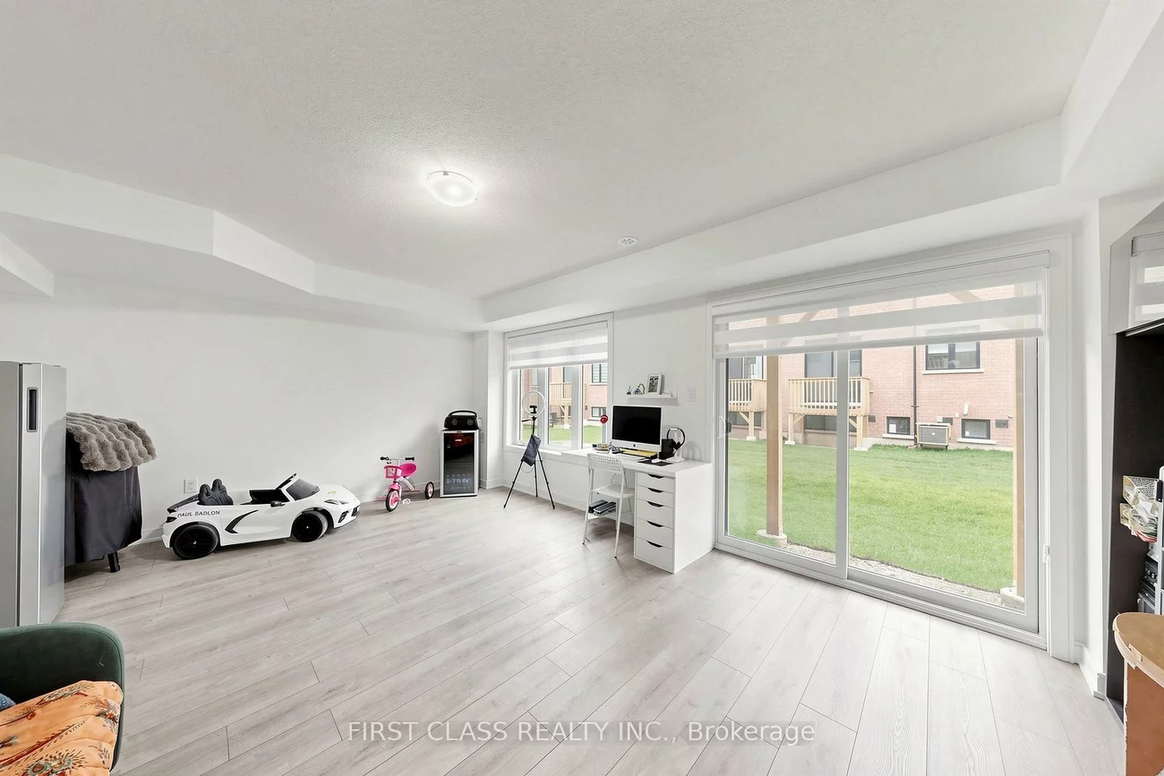 55, Red Maple, Painswick South, Barrie