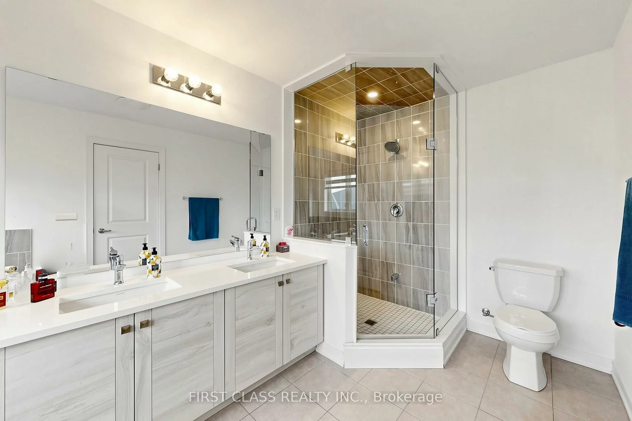 55, Red Maple, Painswick South, Barrie