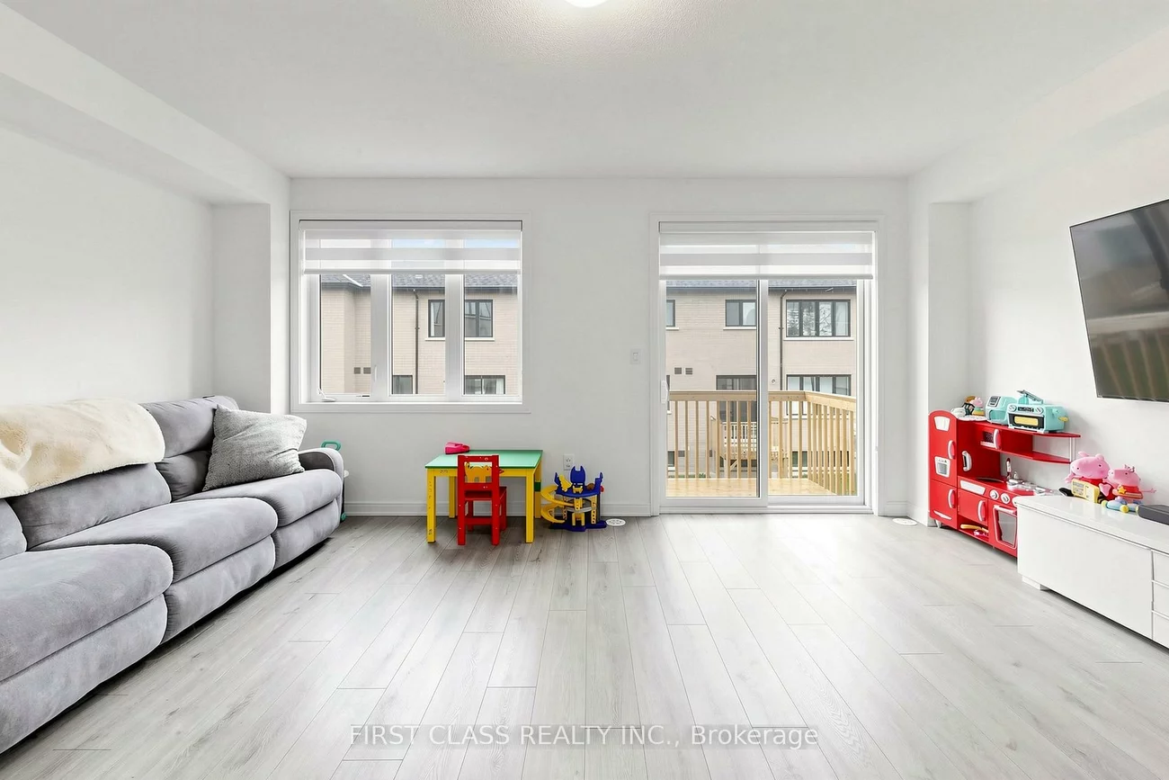 55, Red Maple, Painswick South, Barrie