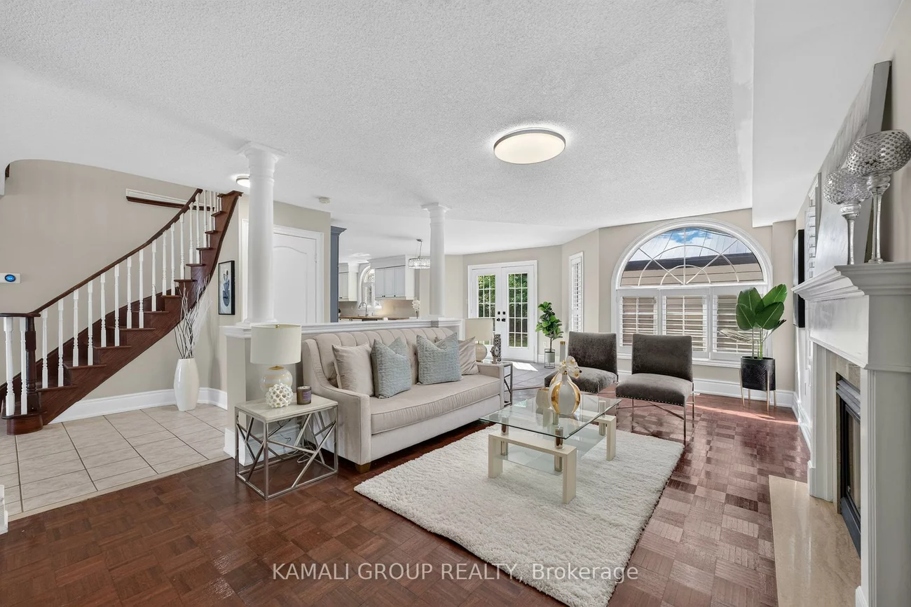 10, Rebecca, Painswick South, Barrie