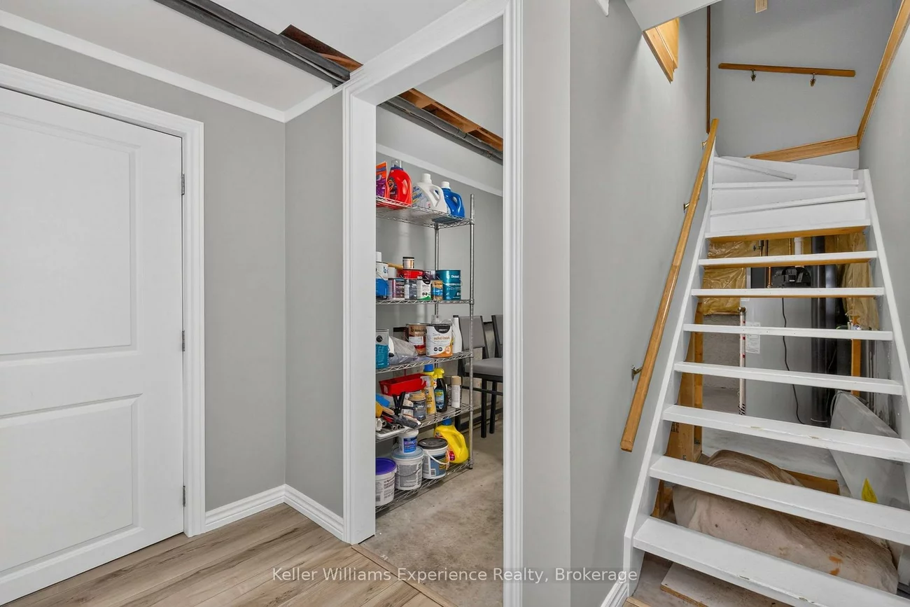 58, Maitland, Grove East, Barrie