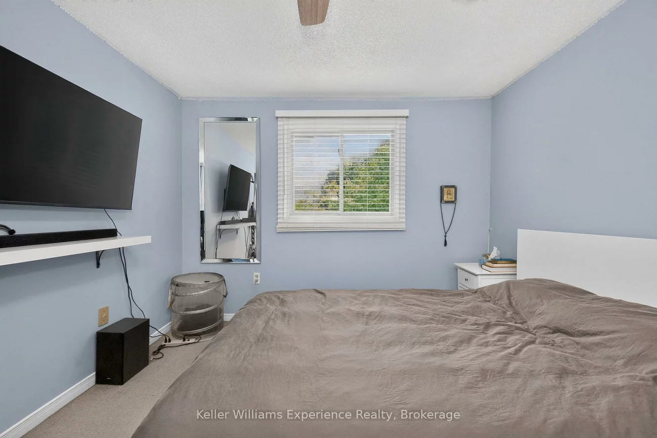 58, Maitland, Grove East, Barrie