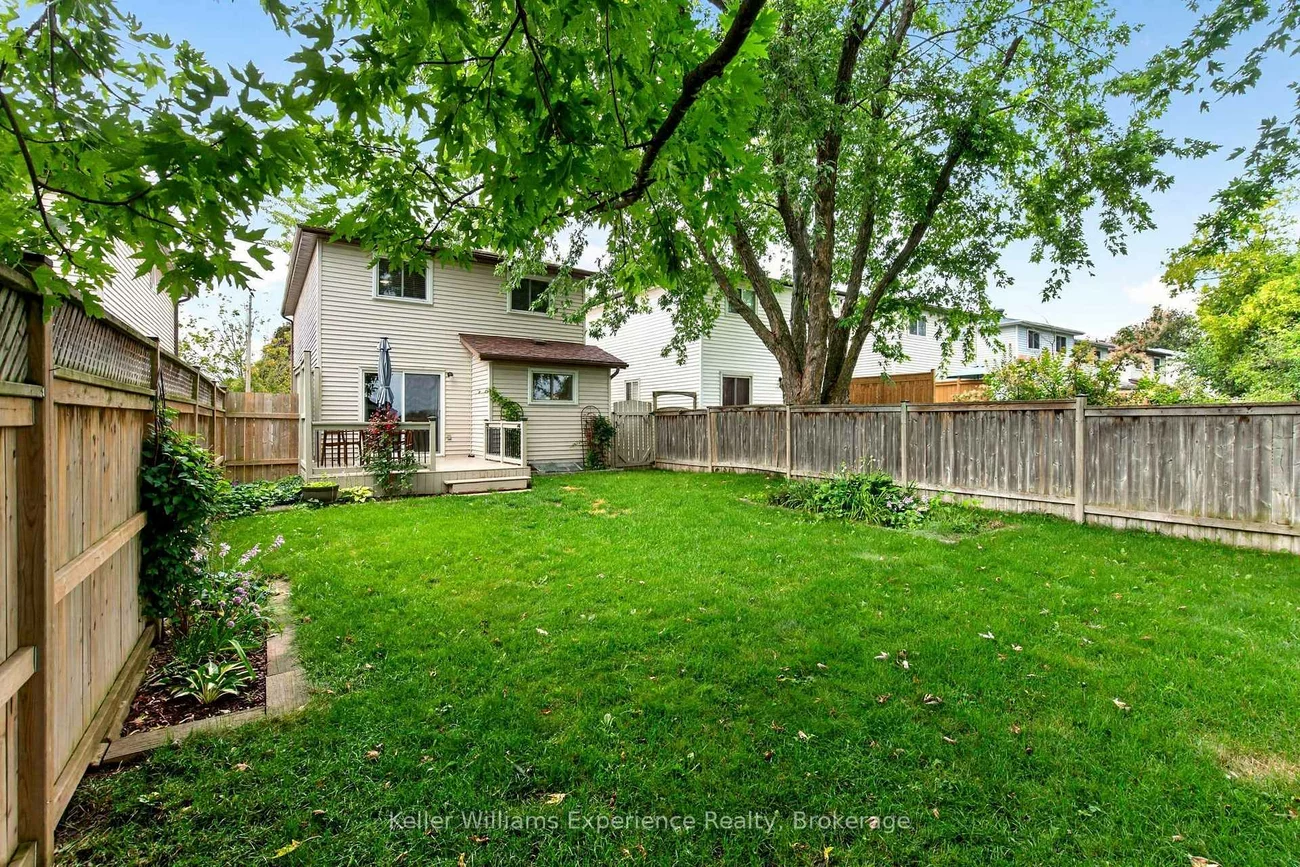 58, Maitland, Grove East, Barrie