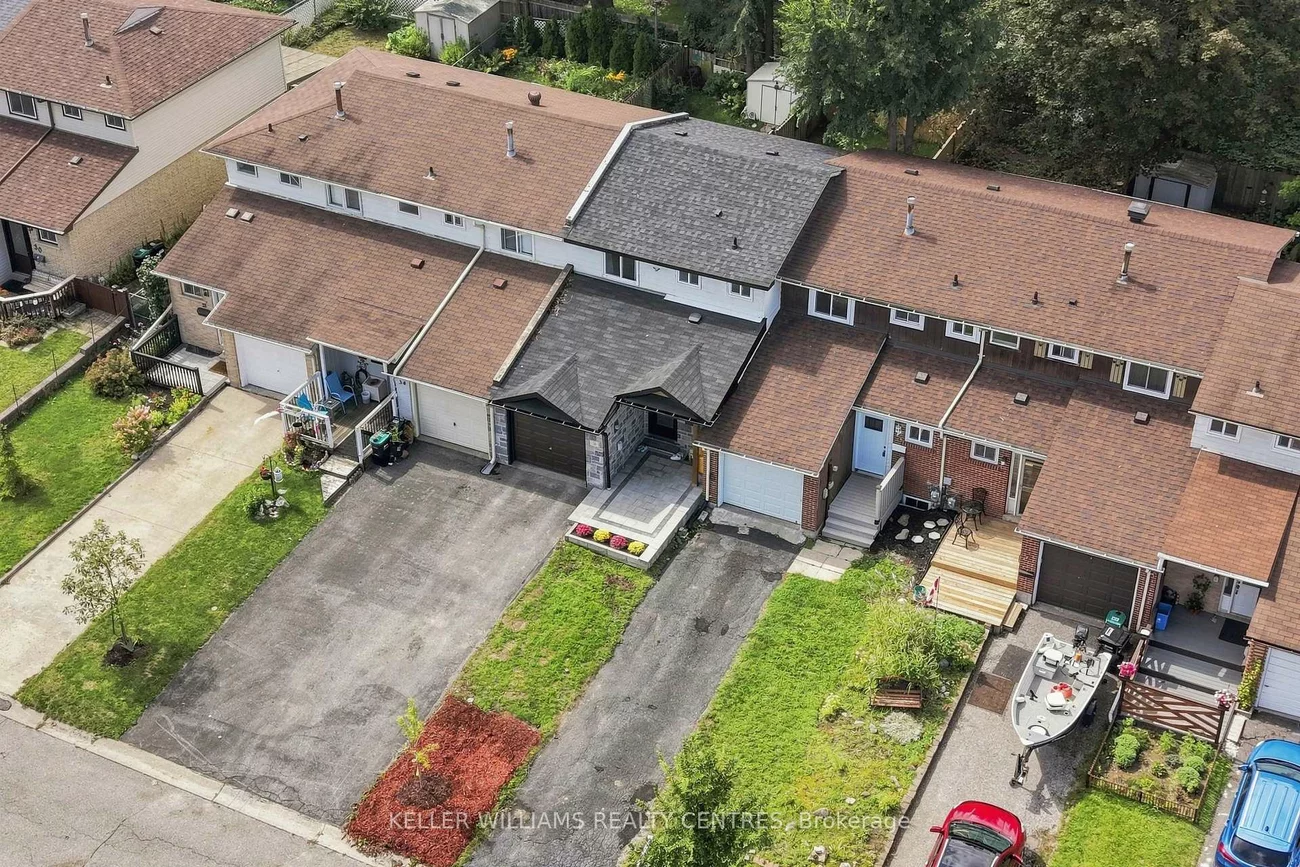36, Chaucer, Letitia Heights, Barrie