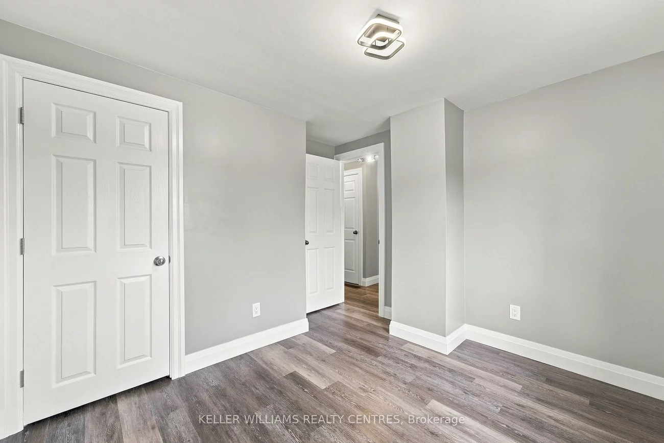 36, Chaucer, Letitia Heights, Barrie