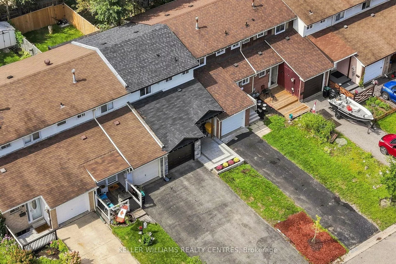 36, Chaucer, Letitia Heights, Barrie