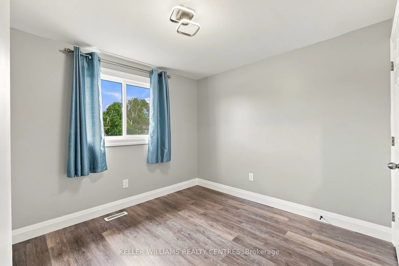 36, Chaucer, Letitia Heights, Barrie