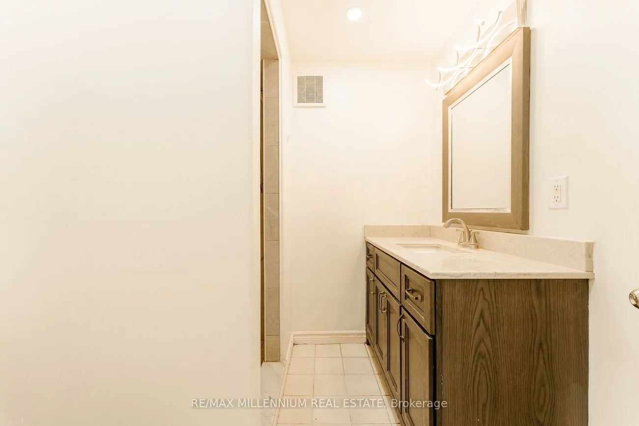 117, Rose, Wellington, Barrie