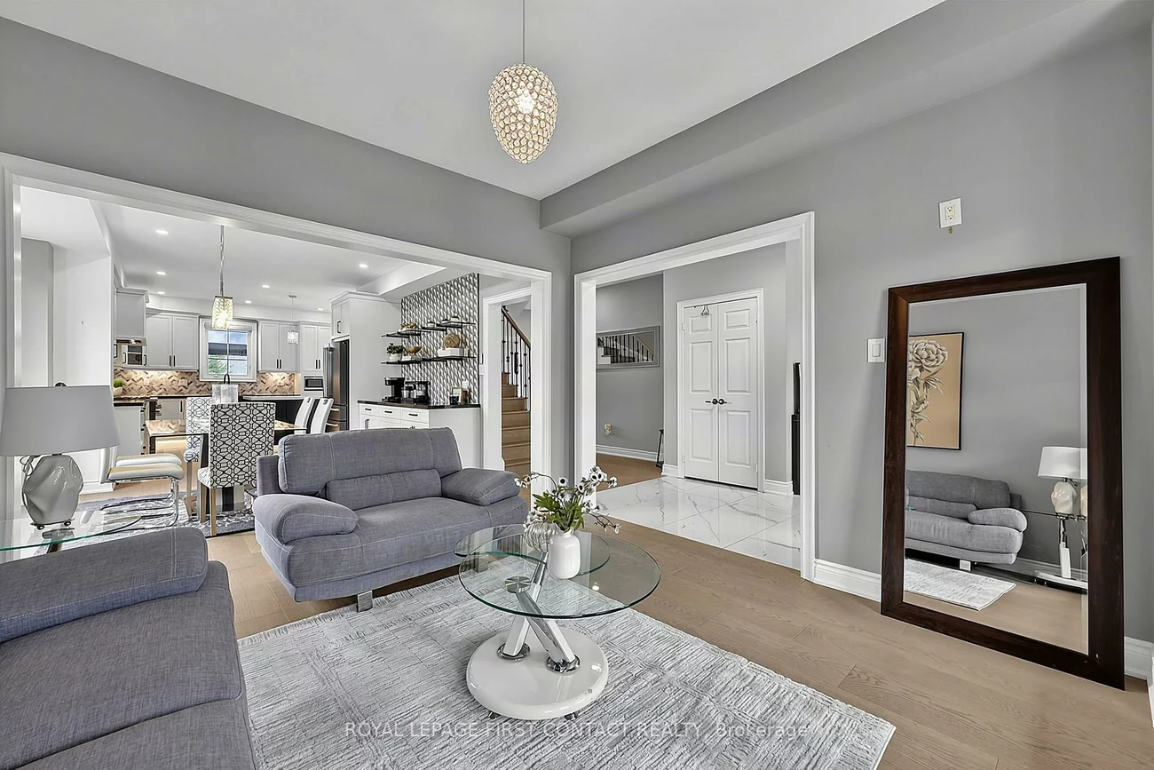 36, Regalia, Innis-Shore, Barrie