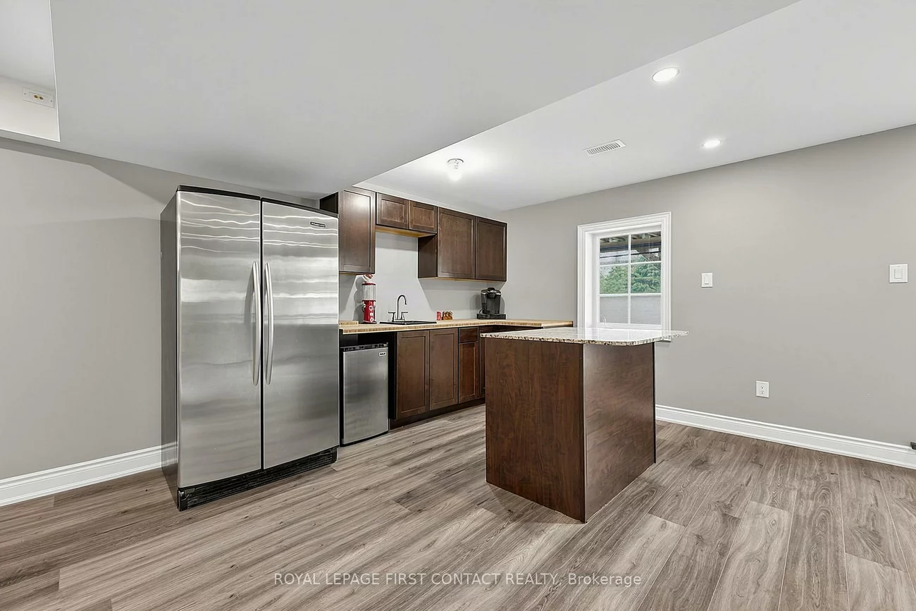 36, Regalia, Innis-Shore, Barrie
